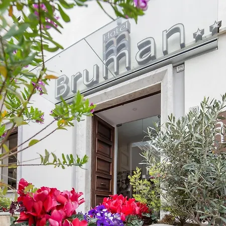 Hotel Bruman