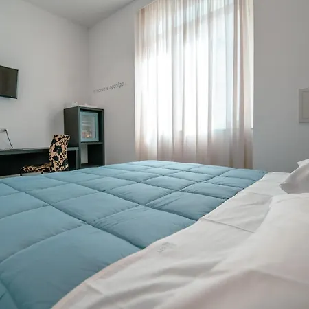 布鲁曼萨勒诺酒店