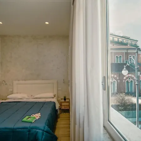 布鲁曼萨勒诺酒店 酒店 3*